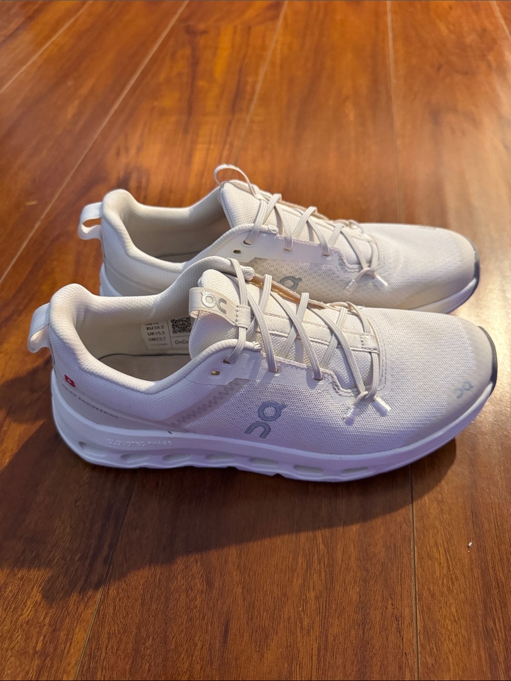 On Running Cloudtec Phase Youth Athletic Shoes - White